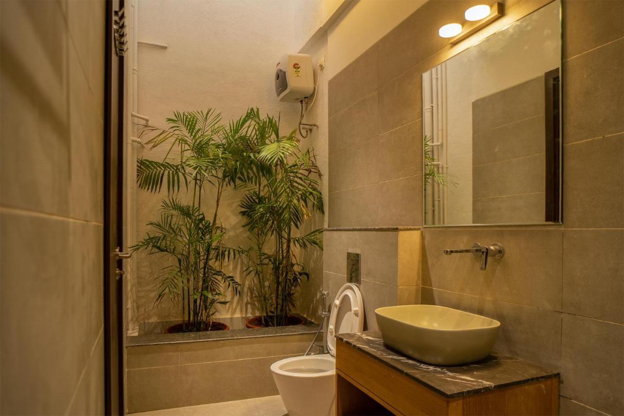 Le Bon Horizon: Hillside Elegance with Pool and Gazebo near Sula Villa Nashik Exterior photo