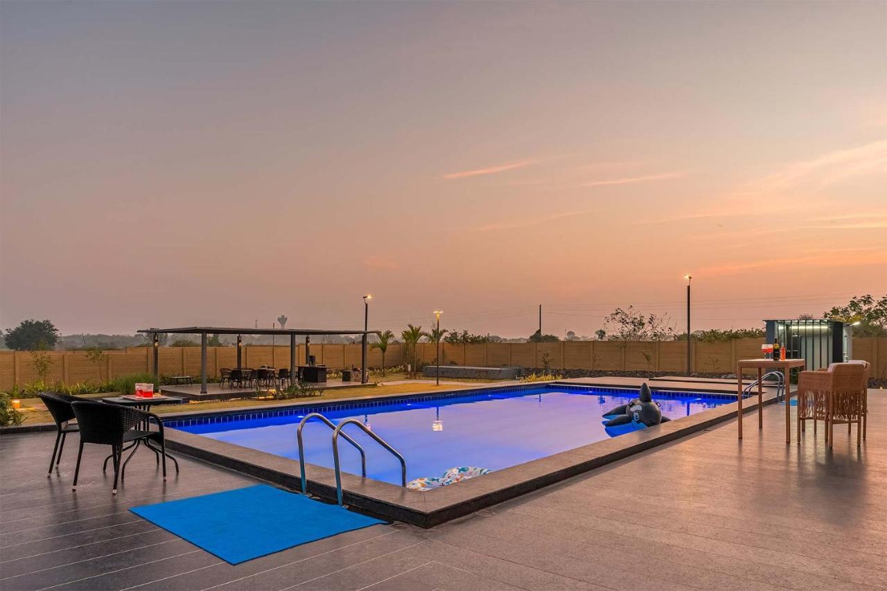 Le Bon Horizon: Hillside Elegance with Pool and Gazebo near Sula Villa Nashik Exterior photo